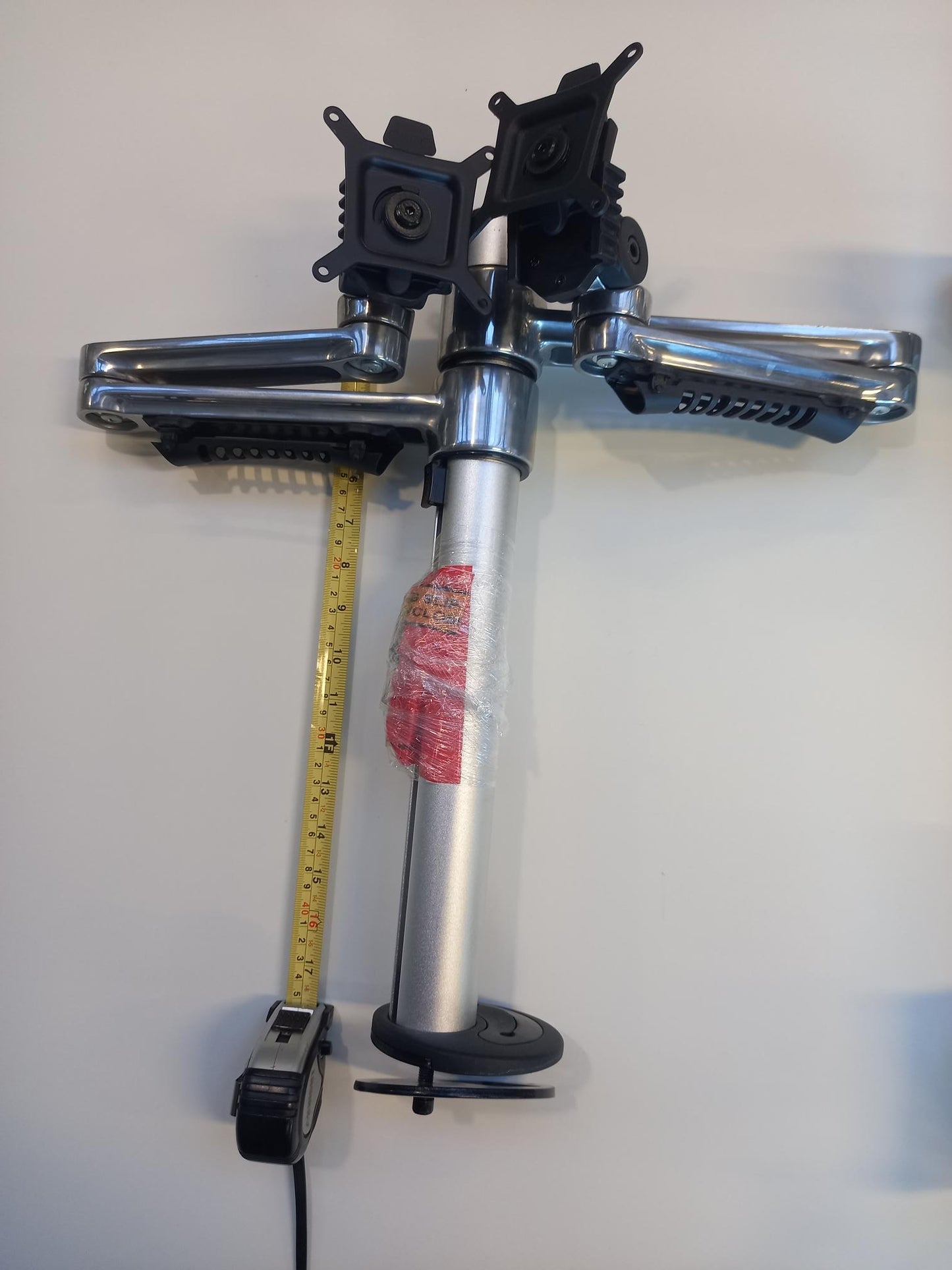 Monitor Arms - Second hand - McGreals
