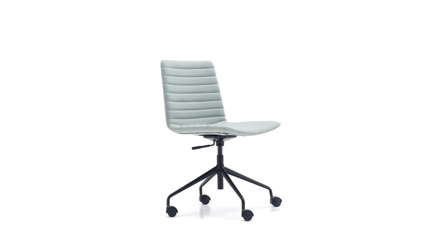 Maven Swivel Chair - McGreals