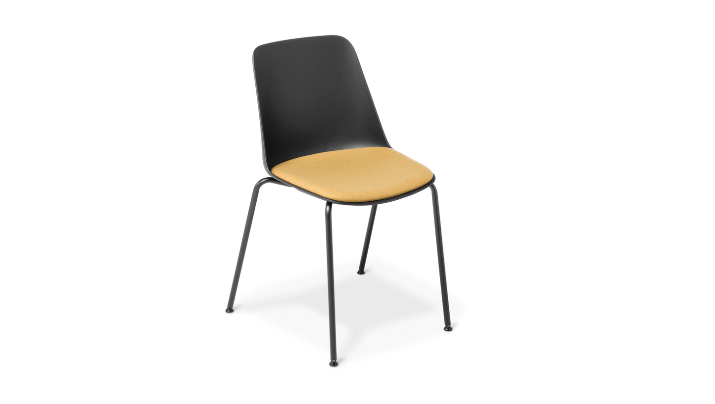 Seating Seat Upholstered / 4 Leg / Black Max Chair