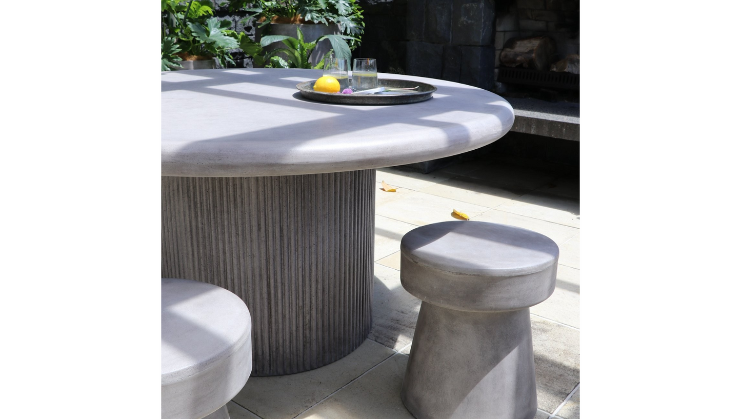 Patras Round Outdoor Concrete Table - McGreals