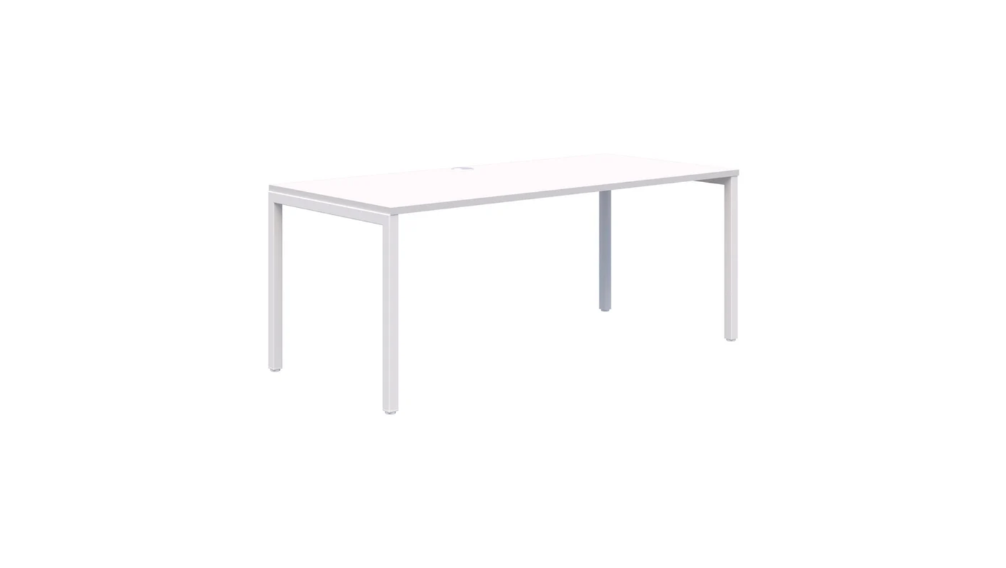 Avero Single Desk - McGreals