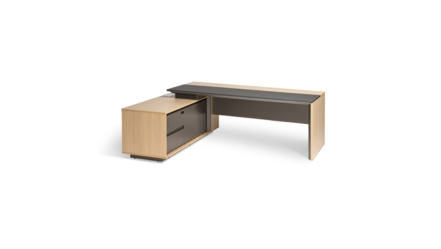 Maxim Executive Desk