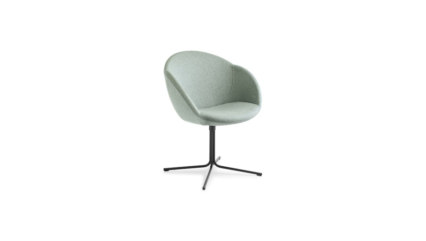Soft Seating 4-point base Amelia Chair