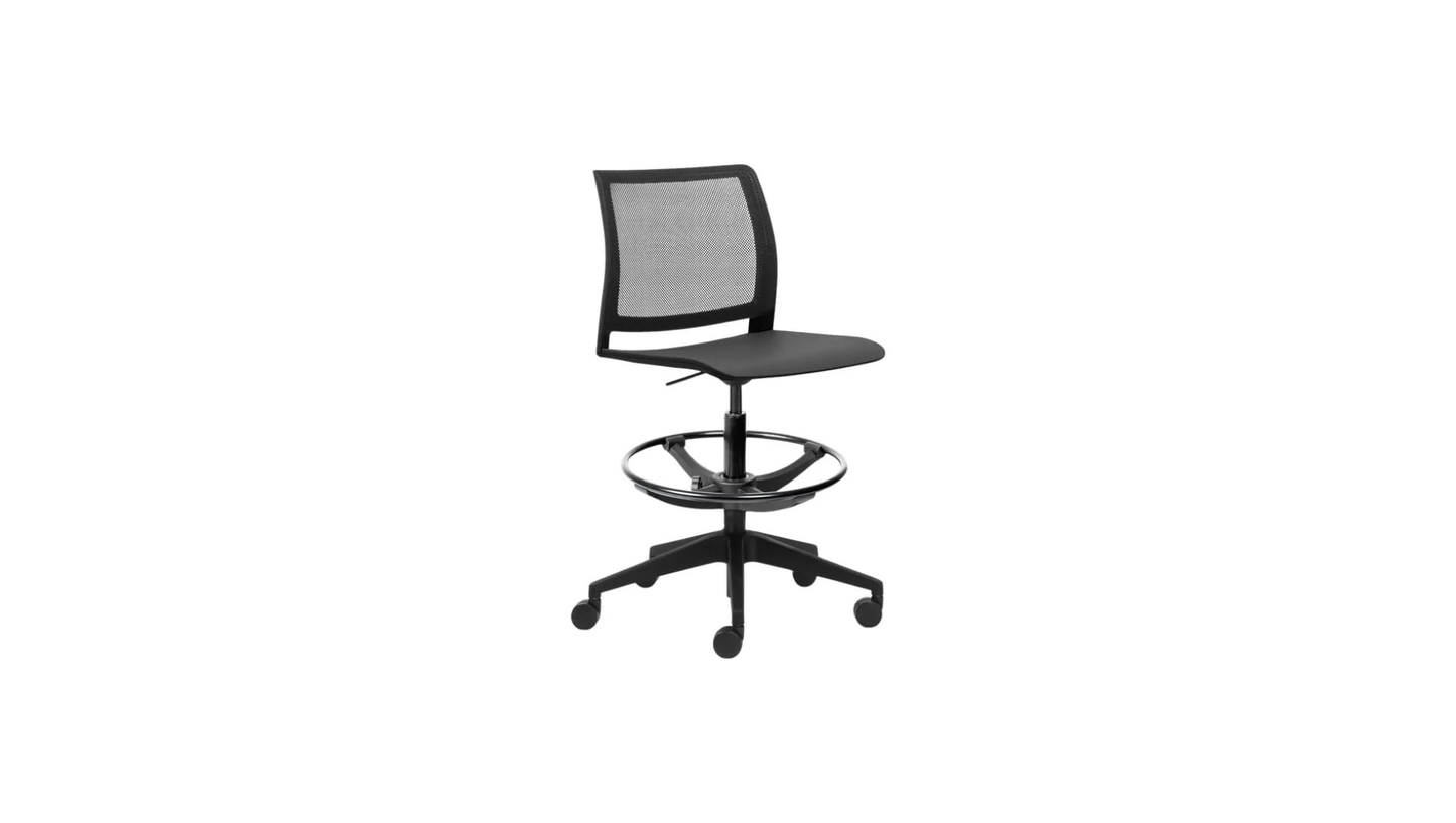 CS O2 Chair