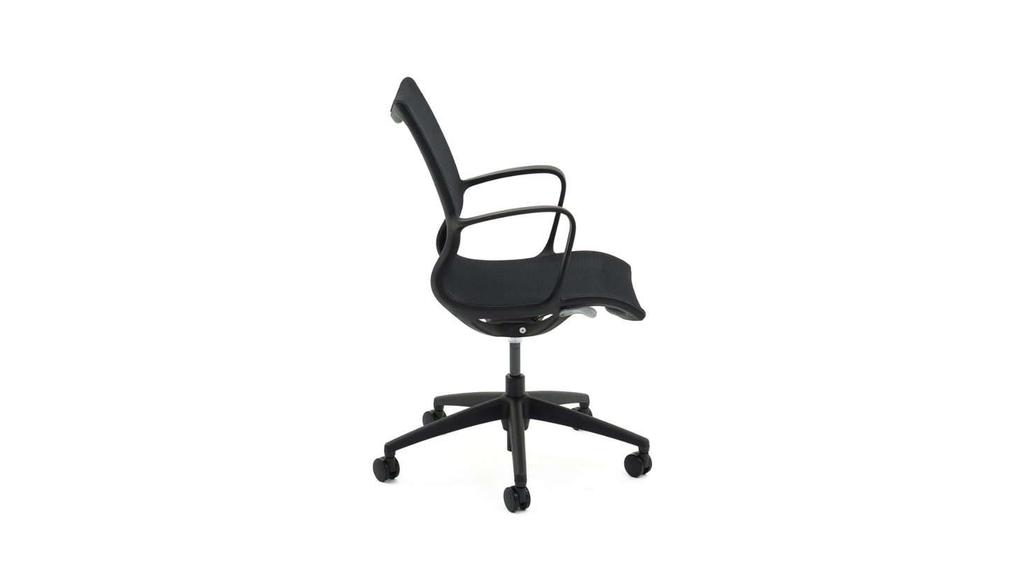 Huracan Mesh Chair - McGreals