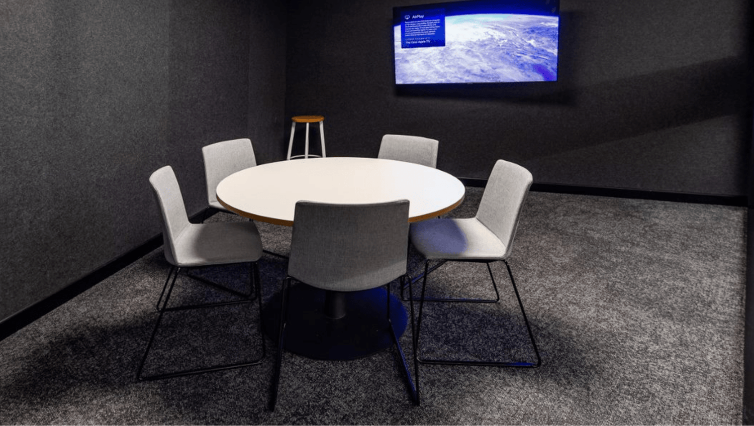 Seating Jubel Chair