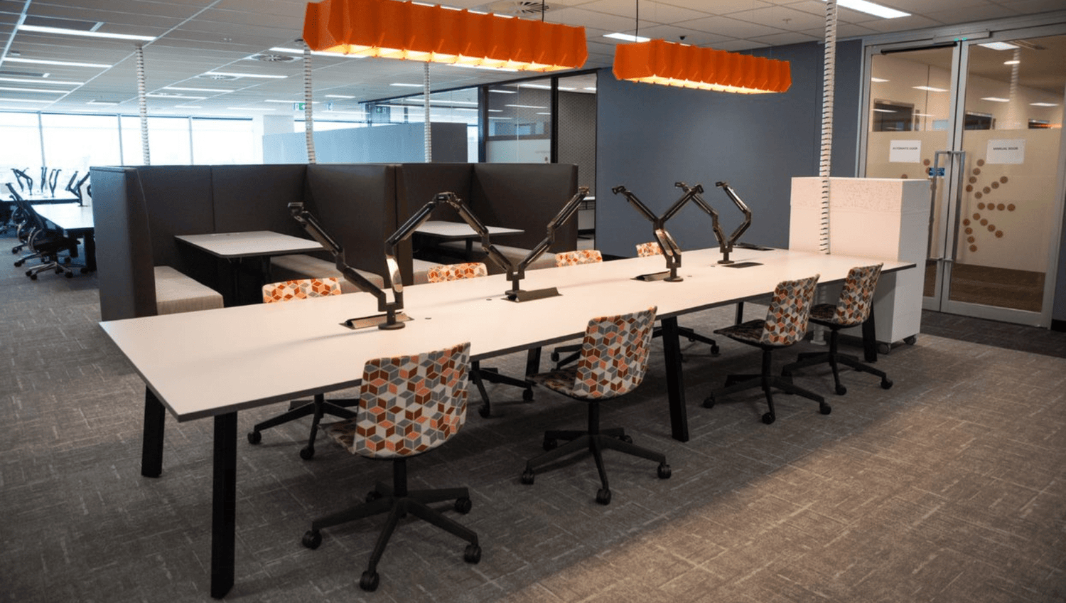 Seating Jubel Chair