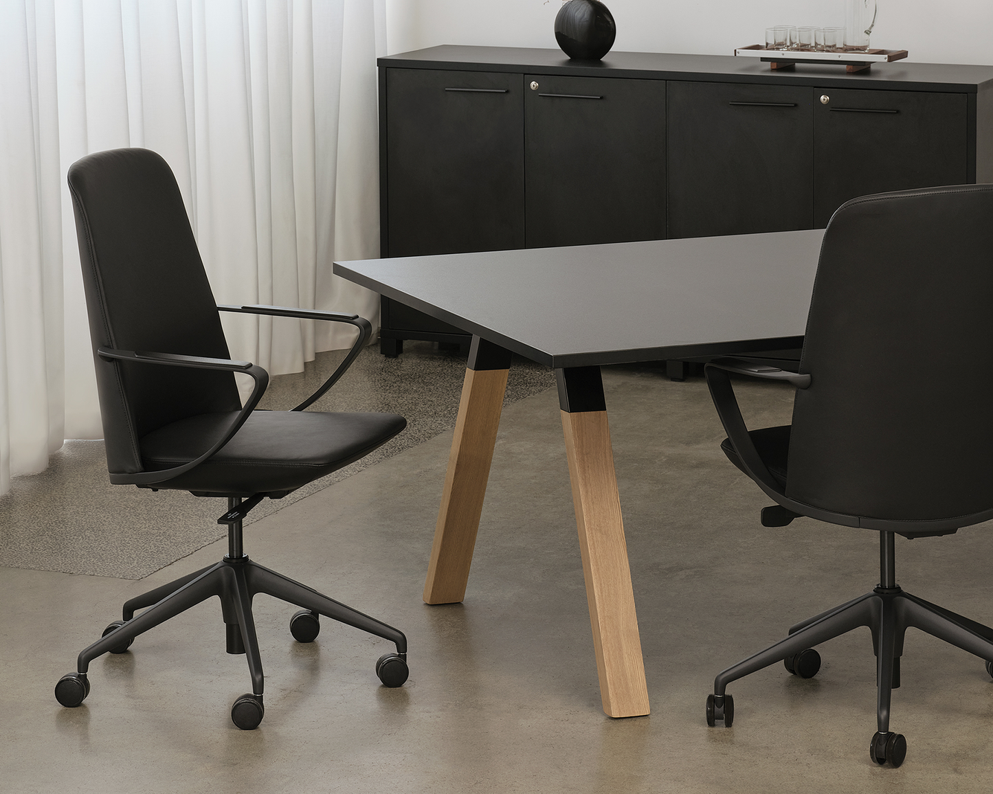 Ligna Boardroom Table - McGreals