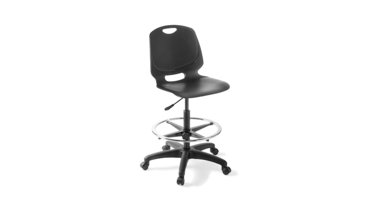 Seating Highlift / Black Spark Chair